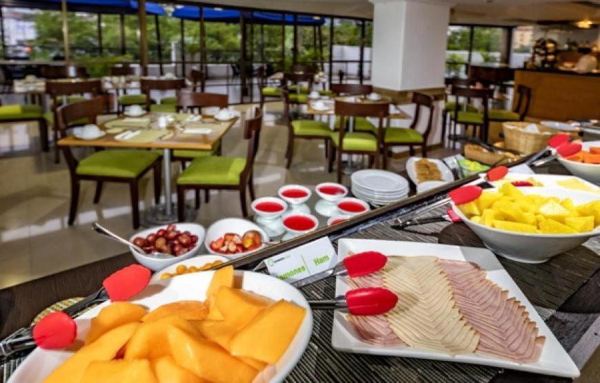 Club De Bienestar Ilar Bulevar Del Rio Cali Esterno foto
